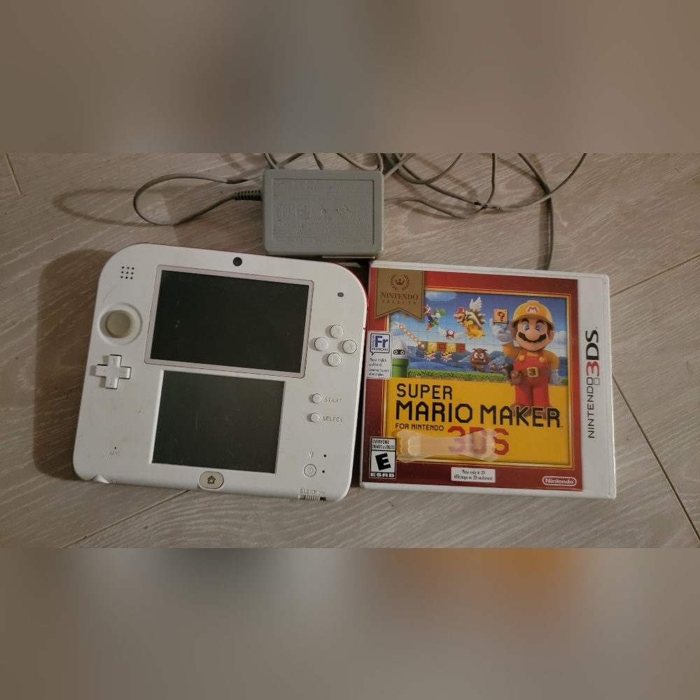 Nintendo 2DS with game